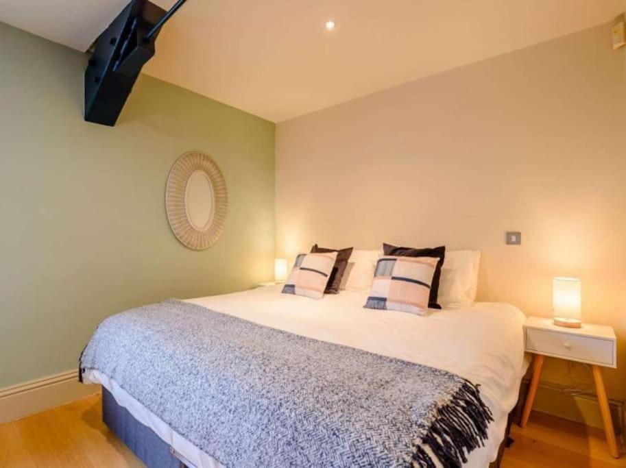 Woodmill Bakewell Riverside Apartment Exterior photo